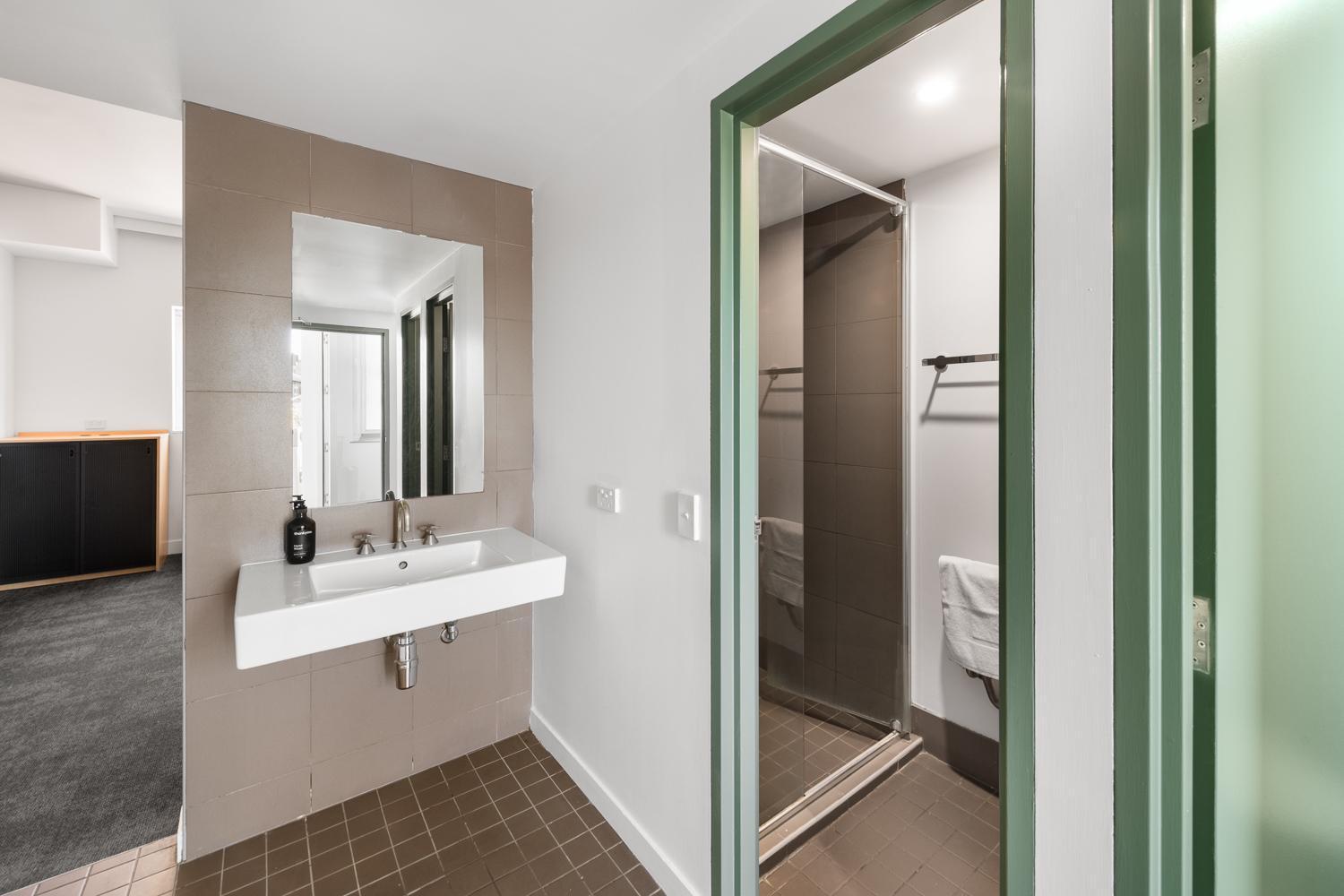 Yha Sydney Harbour Pansiyon Dış mekan fotoğraf Ensuite