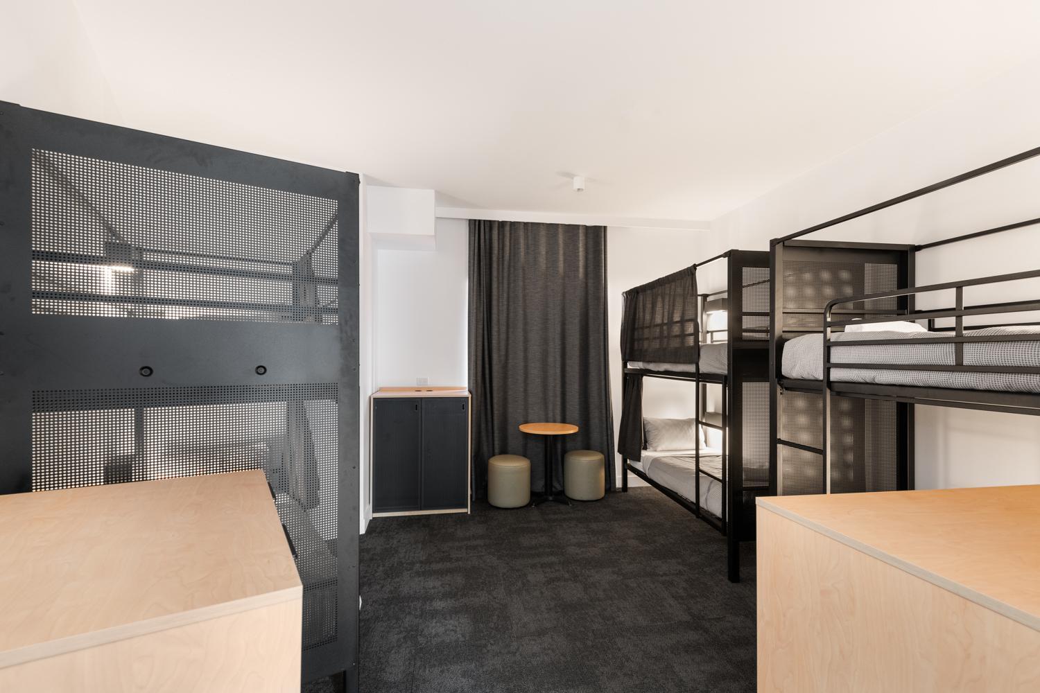 Yha Sydney Harbour Pansiyon Dış mekan fotoğraf A typical room at the hotel